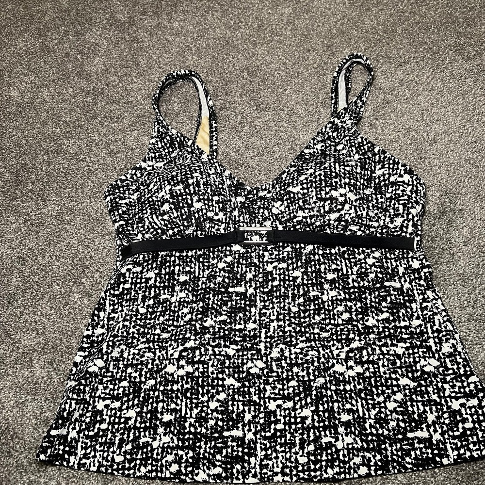 Maxine of Hollywood Black & White Abstract Print Tankini Top Women's Size 12 Y2K